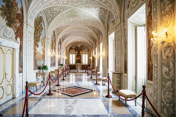 papal palace